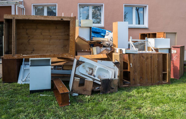 Best Retail Junk Removal  in Newbern, TN