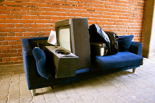 Best Estate Cleanout  in Newbern, TN